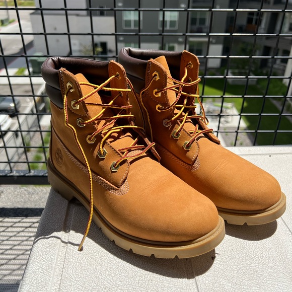 Women’s Timberland 6-inch Waterproof Boots in Wheat Nubuck - Picture 2 of 4